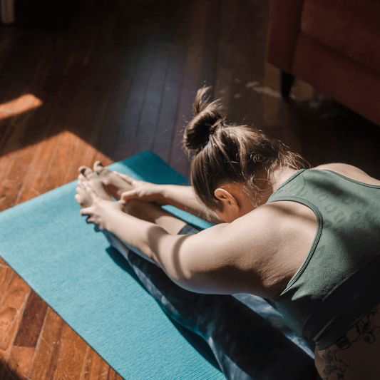 3 voordelen van yoga die je zullen verrassen - Yogi Essentials