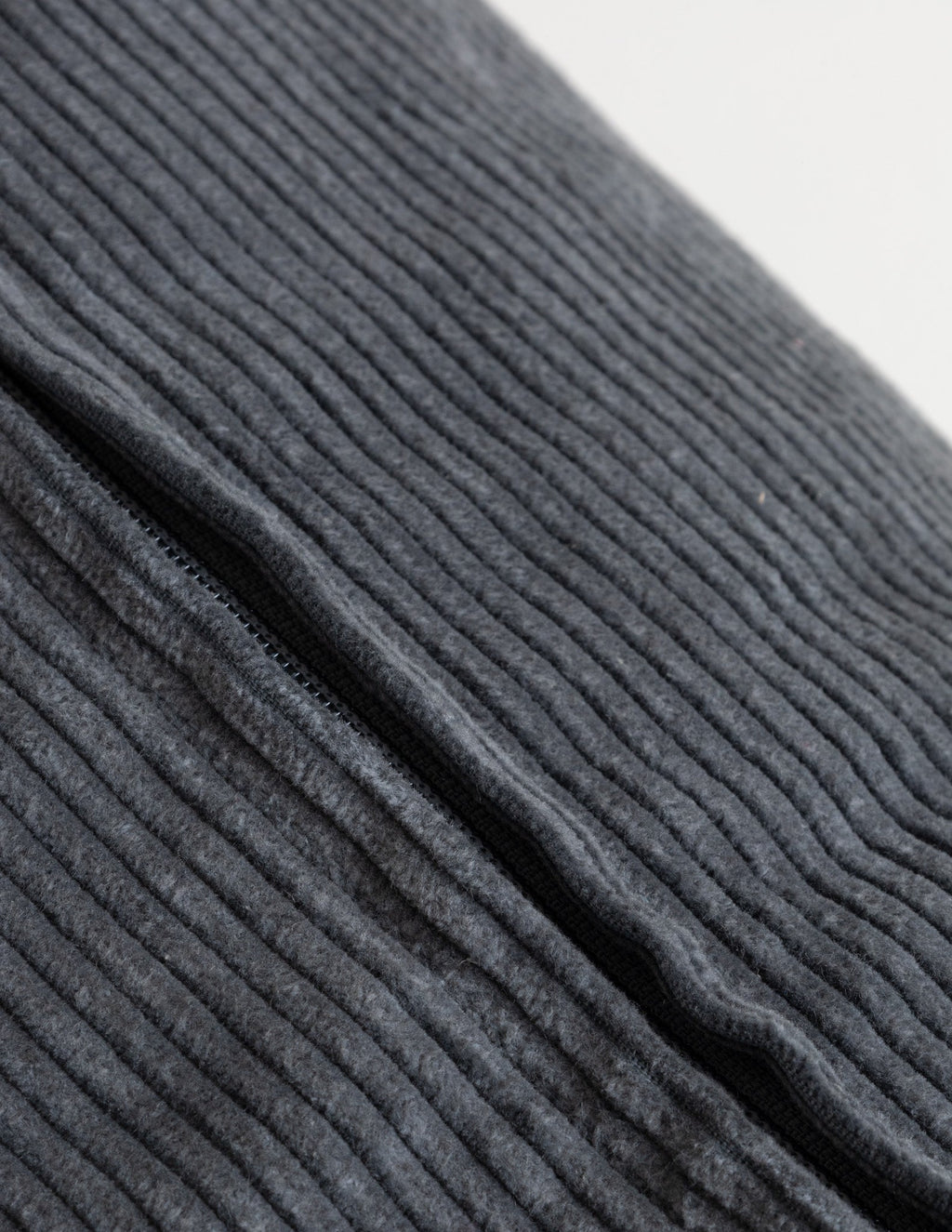 Yogi Essentials Bolster Ribstoffen Yoga Bolster - Smoke