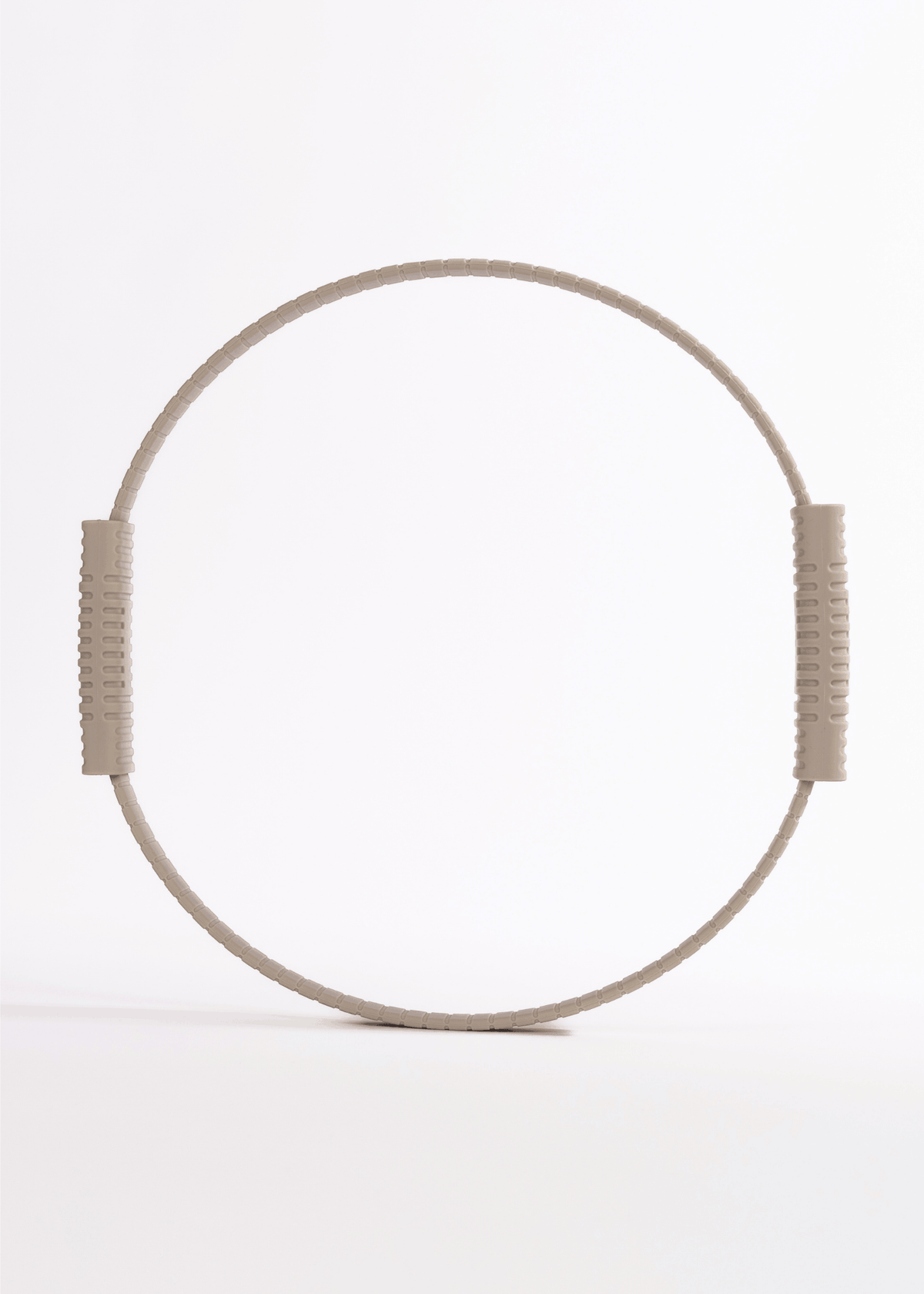 Yogi Essentials Weerstand Toning Pilates Ring - Stone Taupe