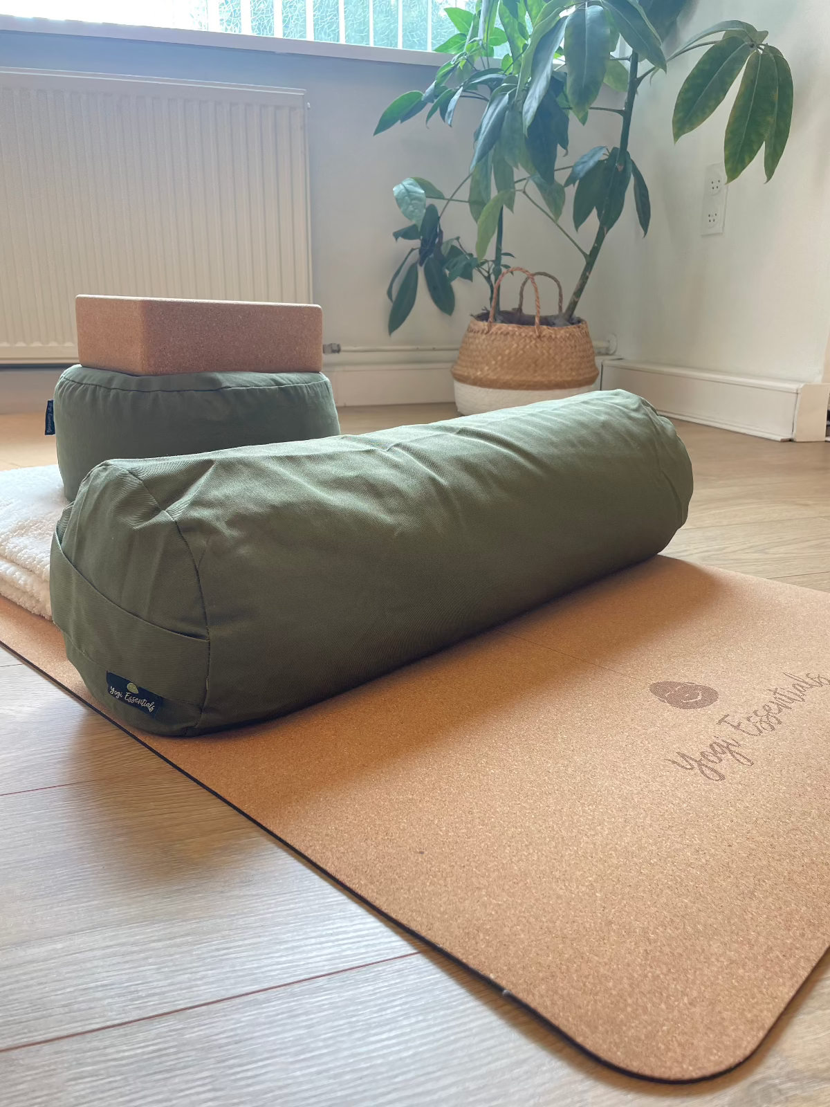 Yogi Essentials Yoga Bolster 60 x 20 cm