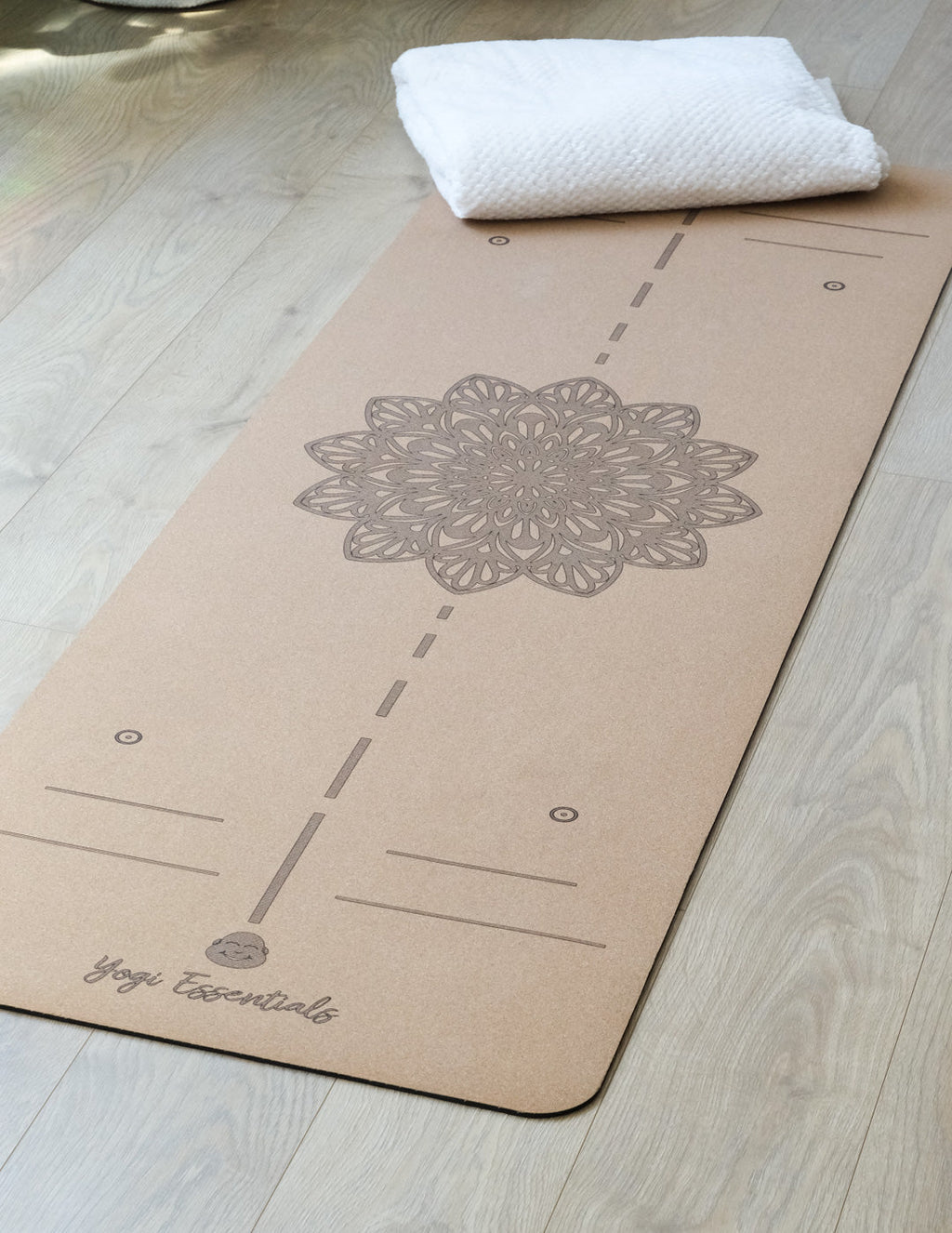 Yogi Essentials Yoga- en pilatesmatten Yoga mat kurk - Alignment mat - 6 mm dik